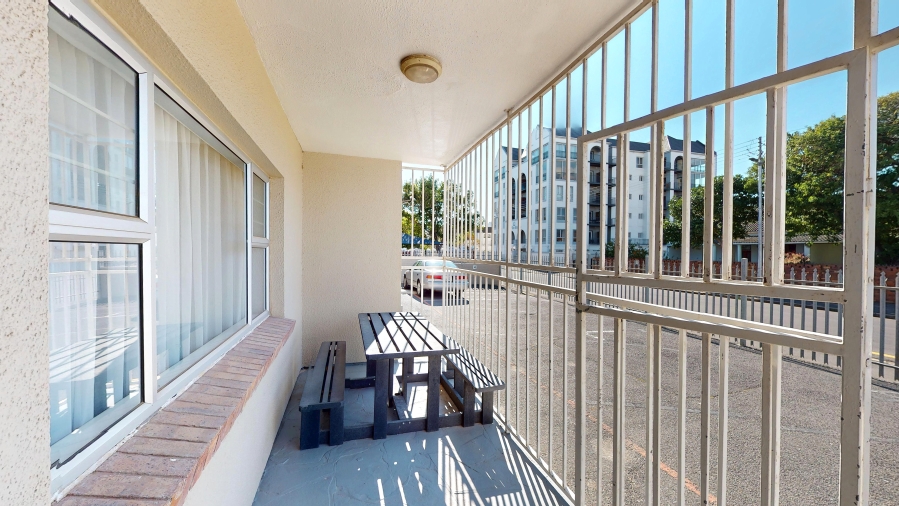 2 Bedroom Property for Sale in Strand North Western Cape
